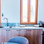 Chai Chateau Viticole Avec Piscine Dans Le Sud De La France 아파트