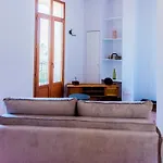 Chai Chateau Viticole Avec Piscine Dans Le Sud De La France * Bélesta