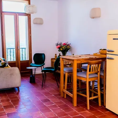 Chai Chateau Viticole Avec Piscine Dans Le Sud De La France Apartamento *